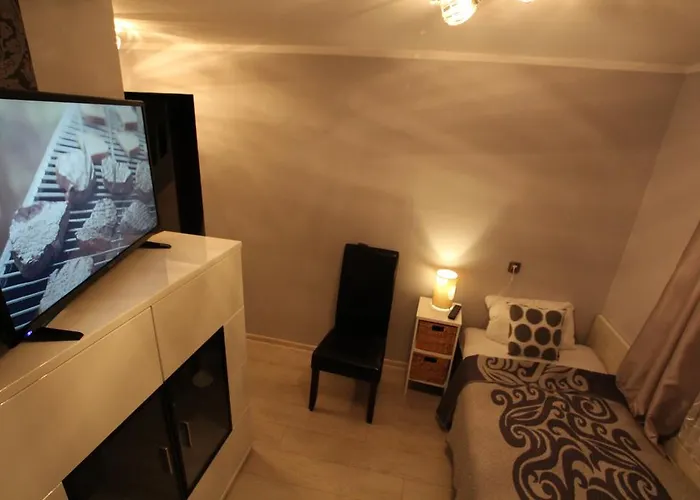 Modern Habitación en casa particular Zgorzelec